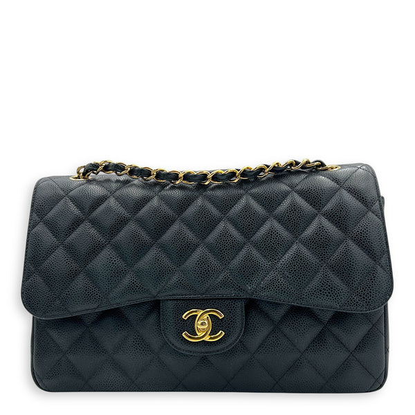 Classic Shoulder Bag Jumbo Black in Caviar Leather, Gold hardware