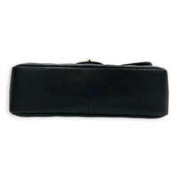 Classic Shoulder Bag Jumbo Black in Caviar Leather, Gold hardware