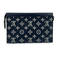 Gaston Wearable Wallet Crossbody Bag Blue in Calfskin, Silver hardware
