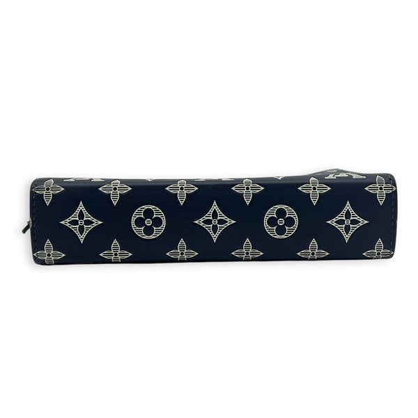 Gaston Wearable Wallet Crossbody Bag Blue in Calfskin, Silver hardware