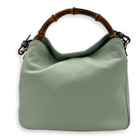 Bamboo Shoulder Bag Green in Calfskin, Gold hardware