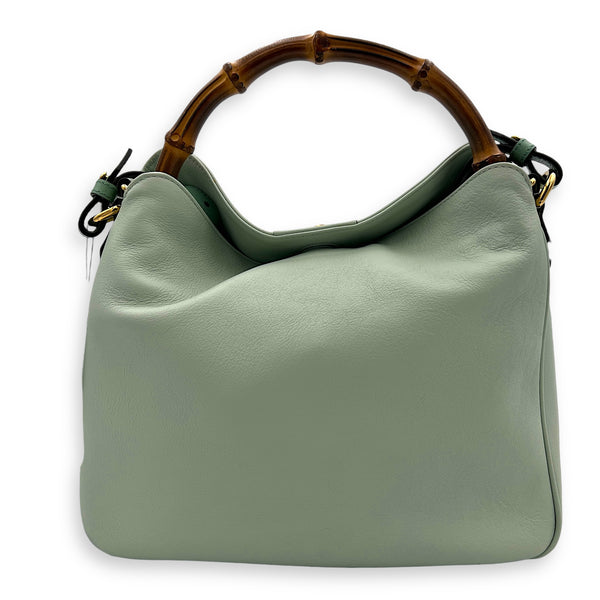 Bamboo Shoulder Bag Green in Calfskin, Gold hardware