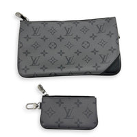 Trio Messenger Black in Monogram Coated Canvas, Silver hardware