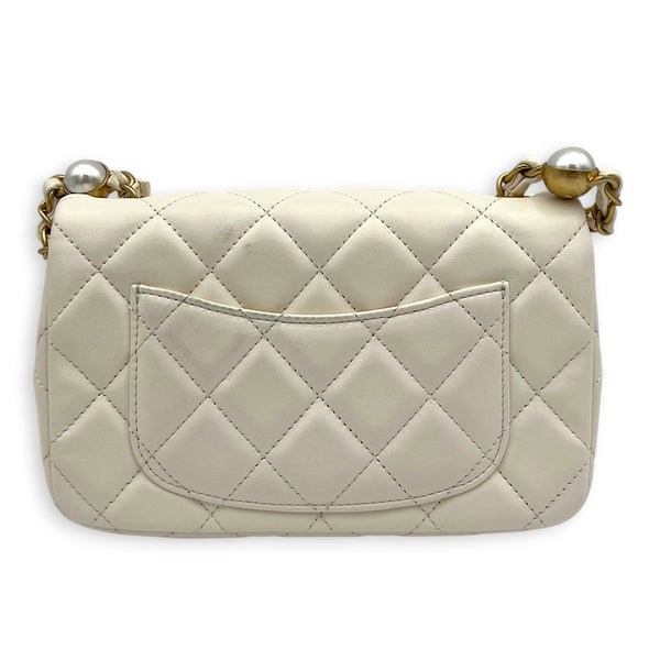 Rectangle Pearl Chain Shoulder Bag White in Lambskin, Gold hardware