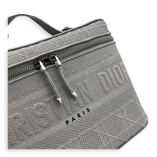 D-Lite Vanity Bag Grey in Canvas, Silver hardware