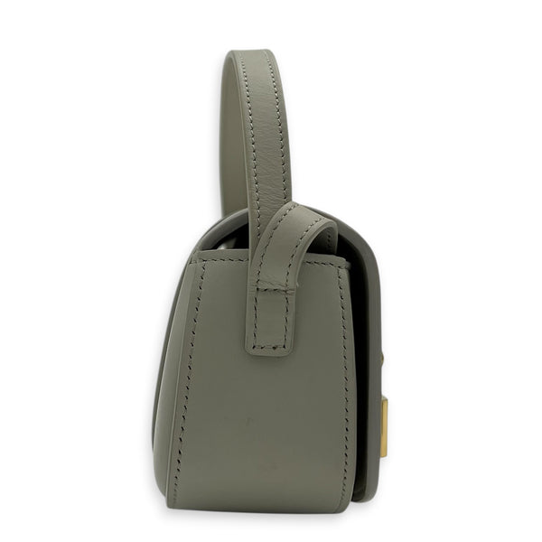 Tabou Shoulder Bag White in Calfskin, Gold hardware