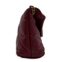 Puffer Crossbody Bag Toy Red in Lambskin, Gold hardware