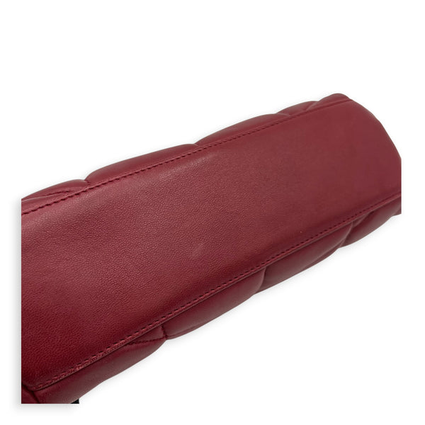 Puffer Crossbody Bag Toy Red in Lambskin, Gold hardware