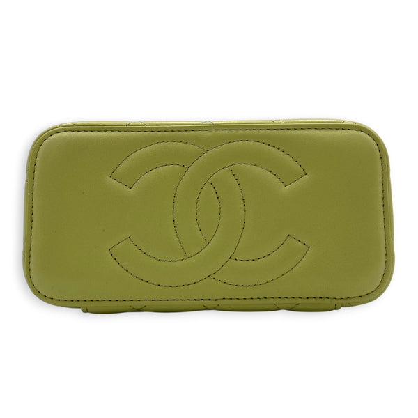 CC Vanity Bag Green in Lambskin, Gold hardware