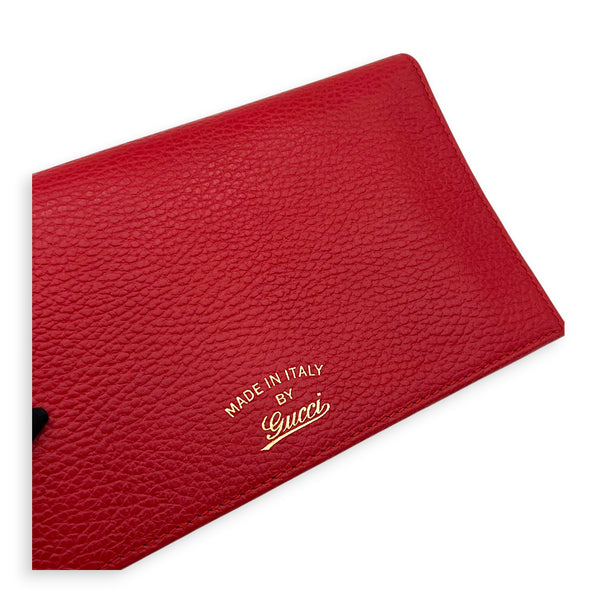 Logo Wallet On Chain Red in Calfskin, Gold hardware