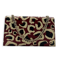Interlocking G Wallet On Chain Red in Calfskin, Gold hardware