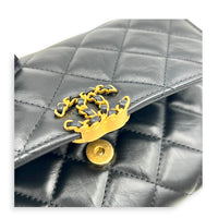 23K CC Flap Shoulder Bag Black in Calfskin, Gold hardware