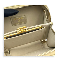 CC Vanity Top Handle Gold in Lambskin, Gold hardware
