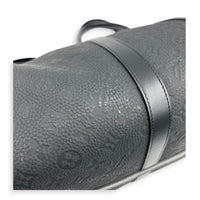 Keepall Bandouliere 50 Black Top Handle Bag in Taurillon Leather, Black hardware