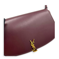 Voltaire Shoulder Bag Red in Calfskin, Gold hardware