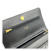 CC Wallet On Chain Black in Caviar Leather, Gold hardware