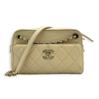 CC Camera Shoulder Bag Beige in Caviar Leather, Gold hardware