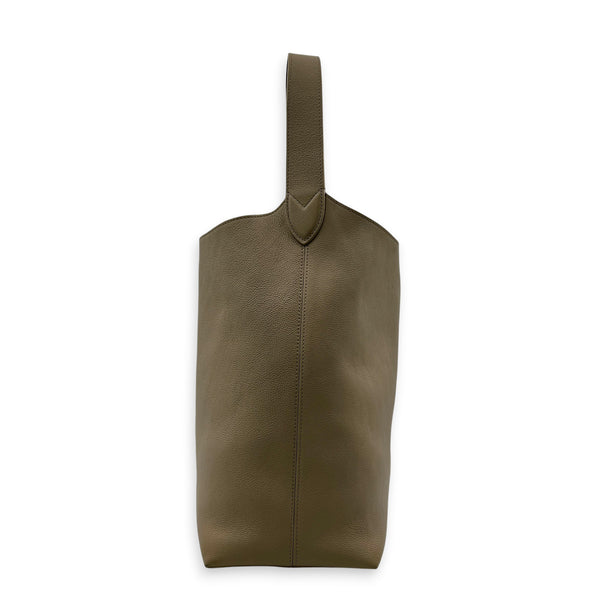 Low Key Shoulder Bag Beige in Calfskin, Gold hardware