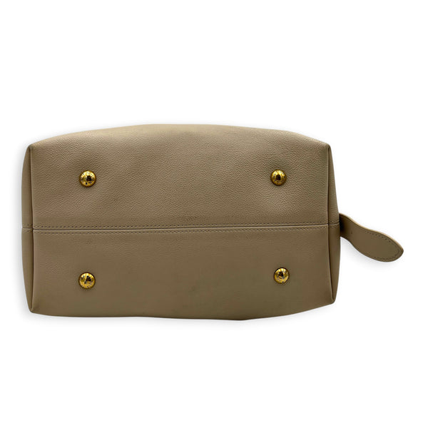 Low Key Shoulder Bag Beige in Calfskin, Gold hardware