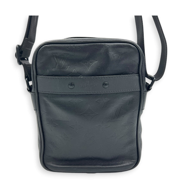 Danube Shoulder Bag Black in Calfskin, Black hardware