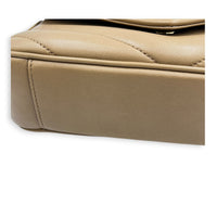 Loulou Shoulder Bag Beige in Lambskin, Gold hardware