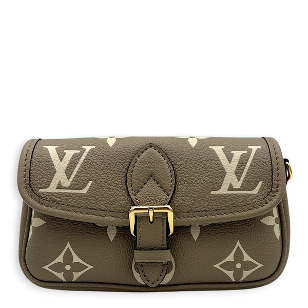 Diane Nano Beige Shoulder Bag in Empreinte Leather, Gold hardware