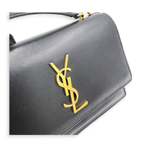 Sunset Wallet On Chain Black in Calfskin, Gold hardware