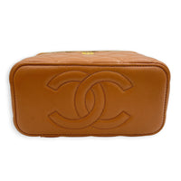 Pearl Crush Vanity Bag Brown in Lambskin, Gold hardware