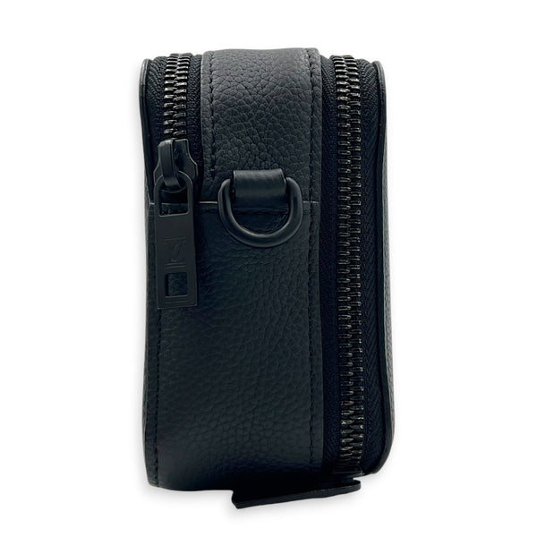 Alpha Wearable Wallet  Crossbody Bag Black in Taurillon Leather, Black hardware