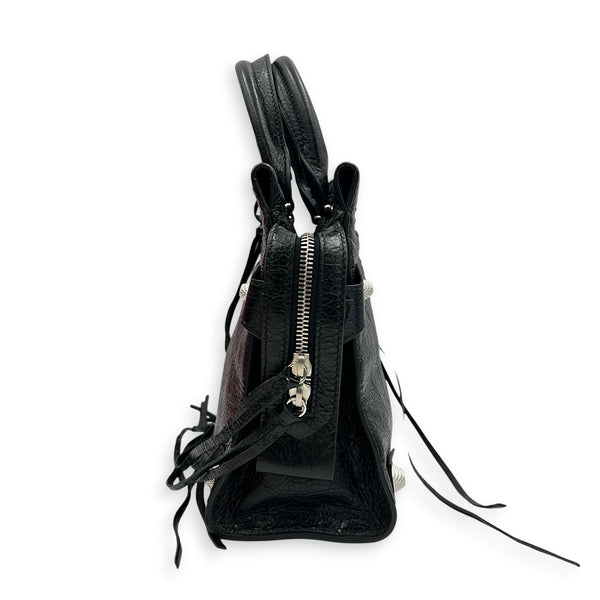 City Top Handle Bag Small Noir in Distressed Leather, Silver hardware