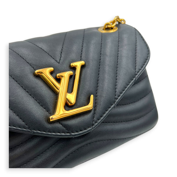 New Wave Shoulder Bag MM Black in Calfskin, Gold hardware
