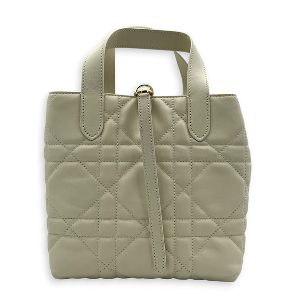 Toujours Tote Bag Vertical  White in Calfskin, Gold hardware