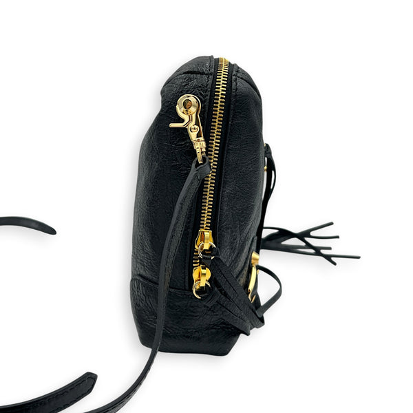City Shoulder Bag Noir in Distressed Leather, Gold hardware