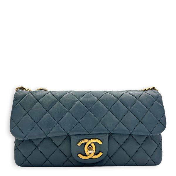 CC Crown Flap Blue Shoulder Bag in Calfskin, Gold hardware