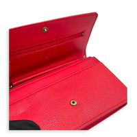 CC Red Wallet On Chain in Caviar Leather, Silver hardware