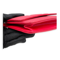 CC Red Wallet On Chain in Caviar Leather, Silver hardware
