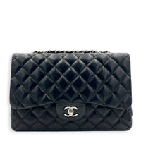 Classic Single Flap Jumbo Black Shoulder Bag in Lambskin, Silver hardware