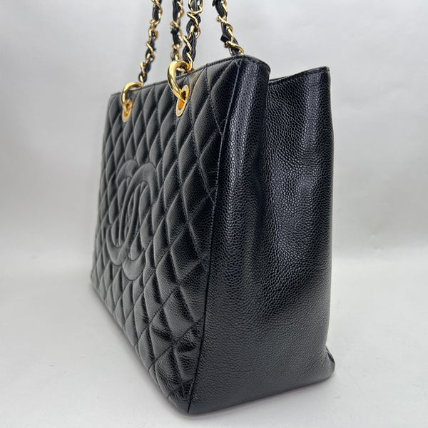 GST Black Tote Bag in Caviar Leather, Gold hardware